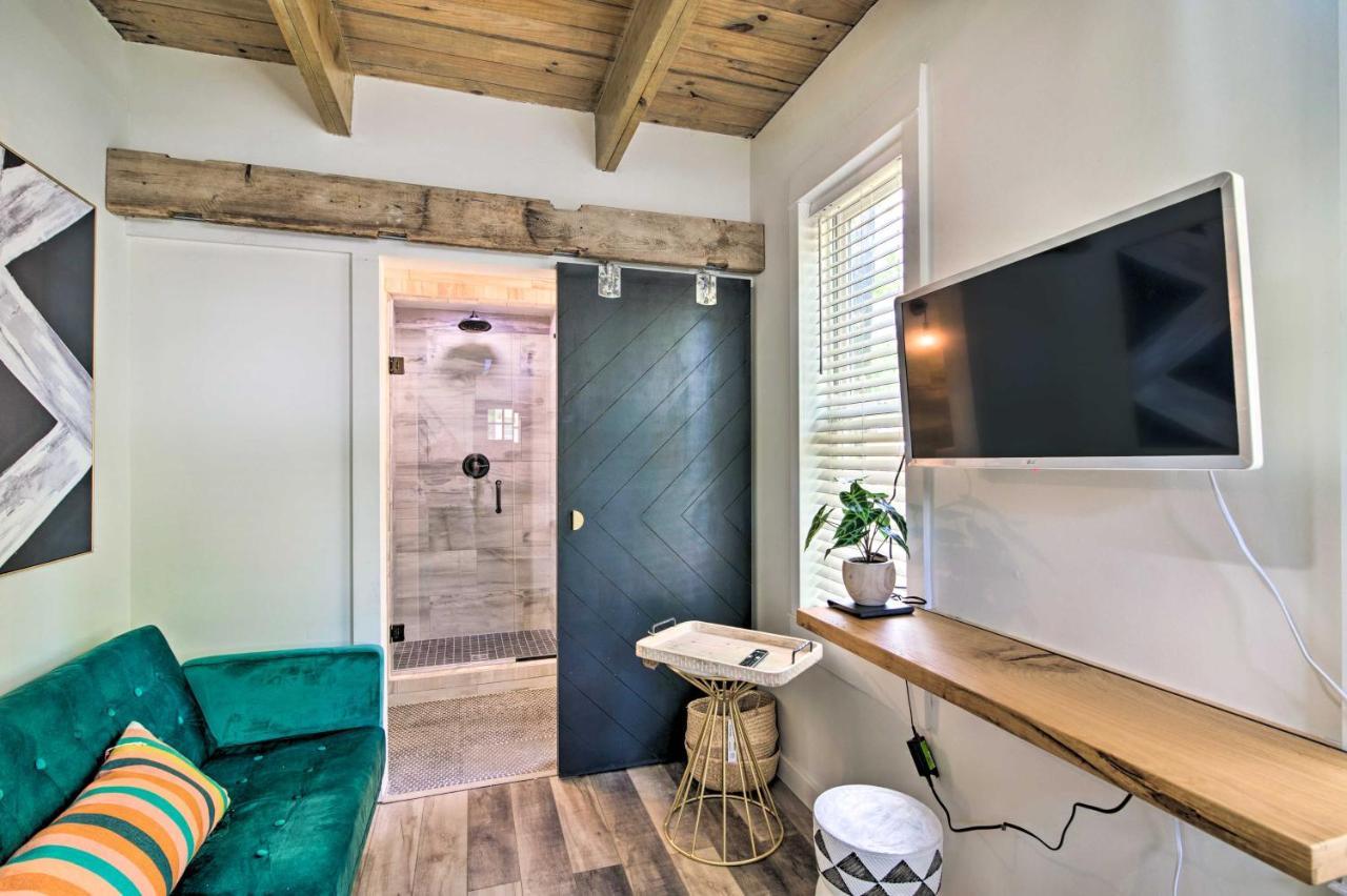 Modern Starkville Tiny Home Near Dining And Msu Exteriör bild